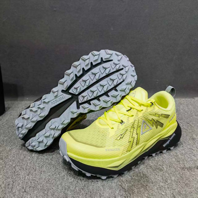Classic Brand Comfortable Anti - Anti Slip Trail Running Sneakers 评论和价格