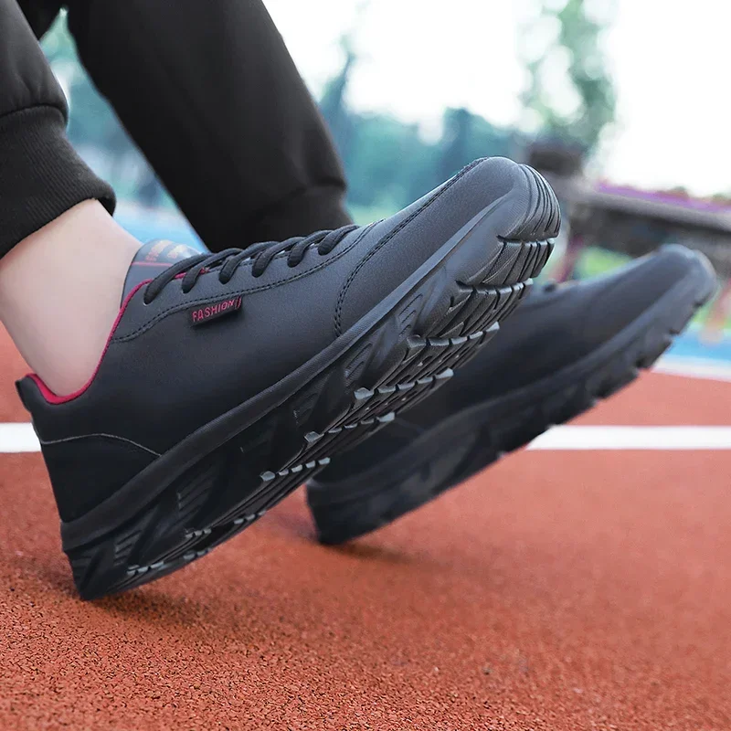 Men's Running Shoes Black PU U - Waterproof Goretex Running Shoes 评论和价格